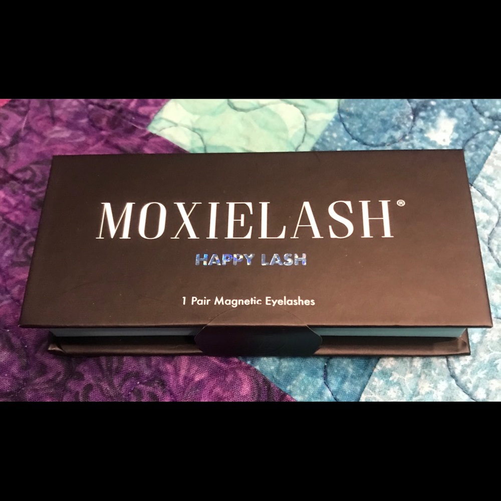 Happy lash moxie lashes